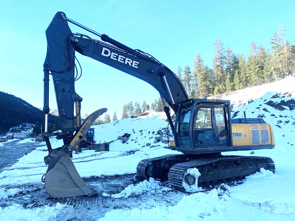 2011-john-deere-excavator-350D-for-sale-kelowna