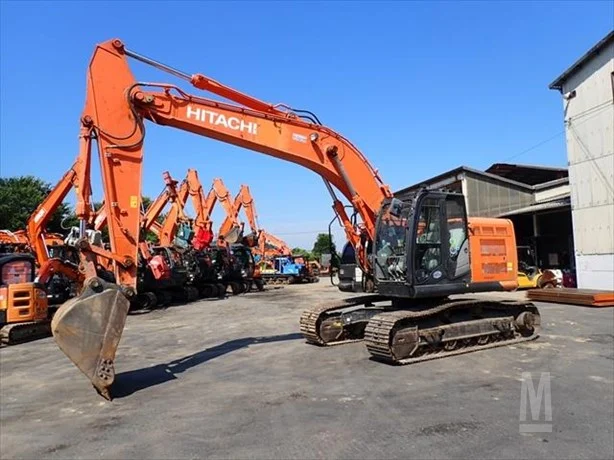2018 HITACHI ZX225USRK-6 front view 02923